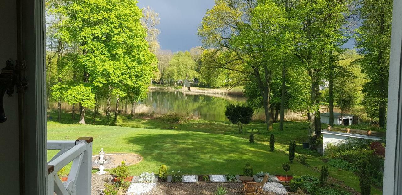 Villa Am Stechlin Neuglobsow Luaran gambar